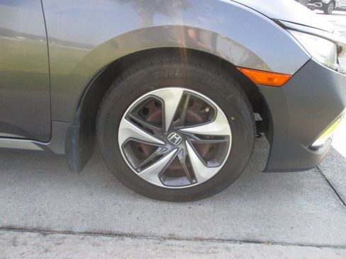 Used 2019 Honda Civic LX image 9