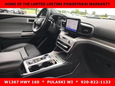 Used 2023 Ford Explorer XLT w/ Equipment Group 202A AWD/4WD image 5
