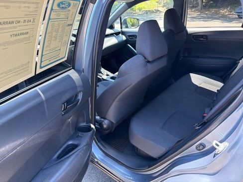 Used 2023 Toyota Corolla Cross AWD Hybrid w/ Moonroof Package image 16