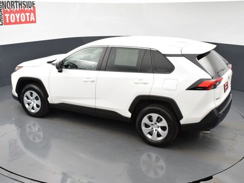 Used 2024 Toyota RAV4 LE image 18