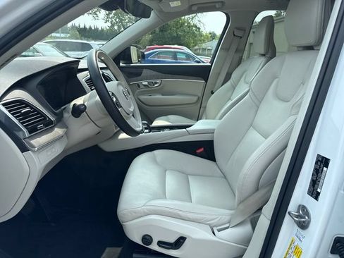Used 2023 Volvo XC90 T8 Plus w/ Protection Package AWD/4WD image 9