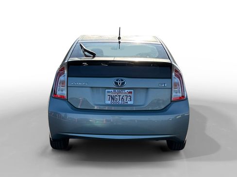 Used 2014 Toyota Prius Four image 4