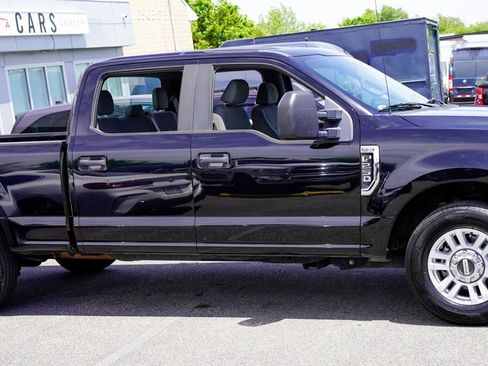 Used 2018 Ford F250 XL w/ STX Appearance Package RWD image 7