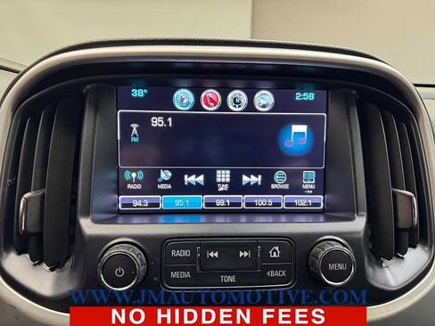 Used 2017 GMC Canyon SLT w/ Driver Alert Package AWD/4WD image 21