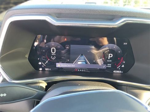 Used 2024 GMC Canyon Elevation w/ Convenience Package image 22