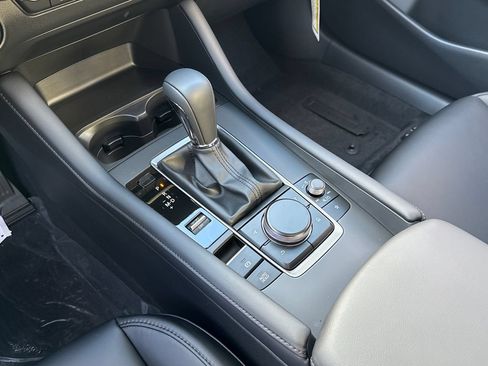 New 2026 MAZDA MAZDA3 2.5 S Sedan w/ Preferred Pkg FWD image 19