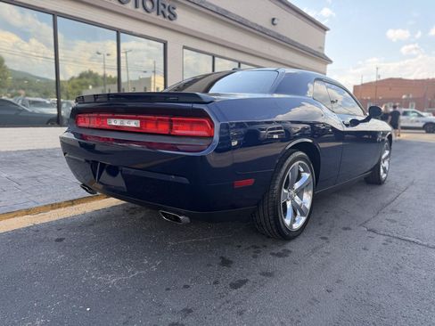 Used 2013 Dodge Challenger R/T w/ Sound Group II RWD image 3