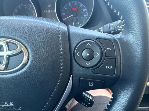 Used 2017 Toyota Corolla iM w/ Carpet Mat Package FWD image 15