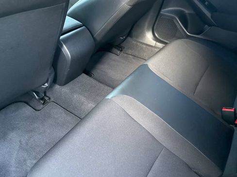 Used 2022 Honda Civic Sport image 14