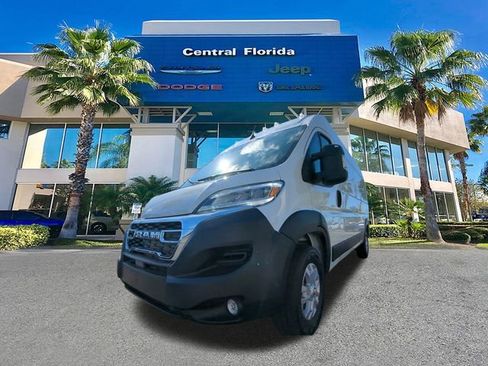 New 2026 RAM ProMaster 2500 w/ Quick Order Package 22G SLT image 9