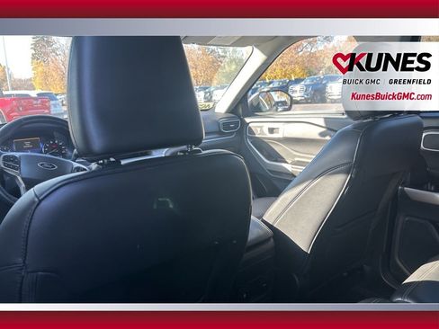 Used 2023 Ford Explorer XLT w/ Equipment Group 202A image 36