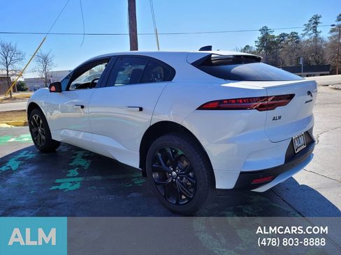Used 2024 Jaguar I-PACE R-Dynamic HSE image 8