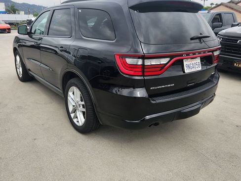 Used 2024 Dodge Durango GT RWD image 4