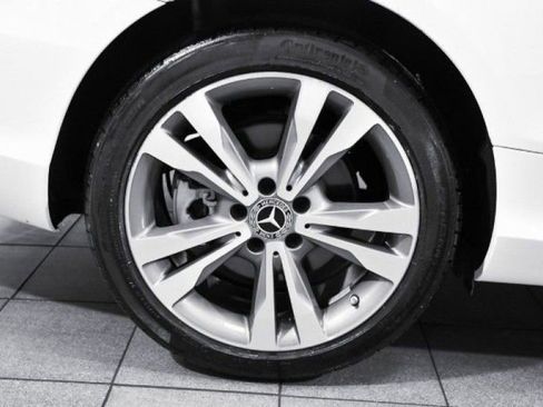 Used 2022 Mercedes-Benz C 300 4MATIC Coupe image 9