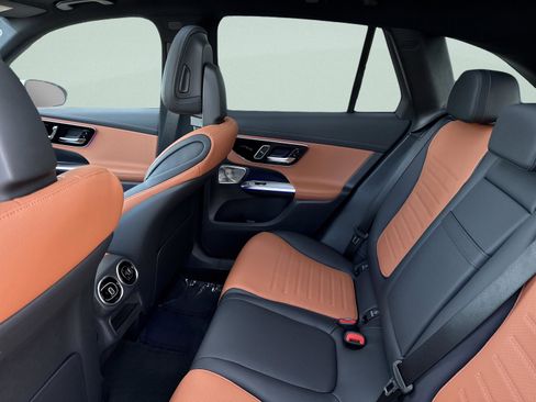 New 2026 Mercedes-Benz GLC 300 image 19