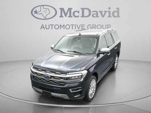 Used 2023 Ford Expedition Platinum RWD image 44