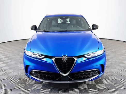 Used 2024 Alfa Romeo Tonale Ti image 2