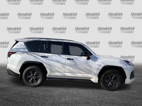 Certified 2026 Lexus LX 700h Overtrail image 10