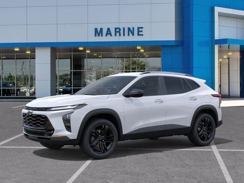 New 2026 Chevrolet Trax ACTIV w/ Driver Confidence Package image 2