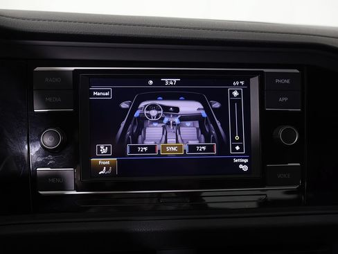 Used 2024 Volkswagen Jetta SE FWD image 42