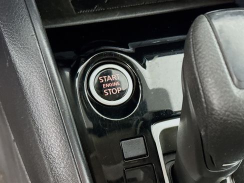 Used 2023 Nissan Versa SV w/ Trunk Package image 20