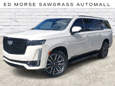 Used 2021 Cadillac Escalade ESV Sport image 1