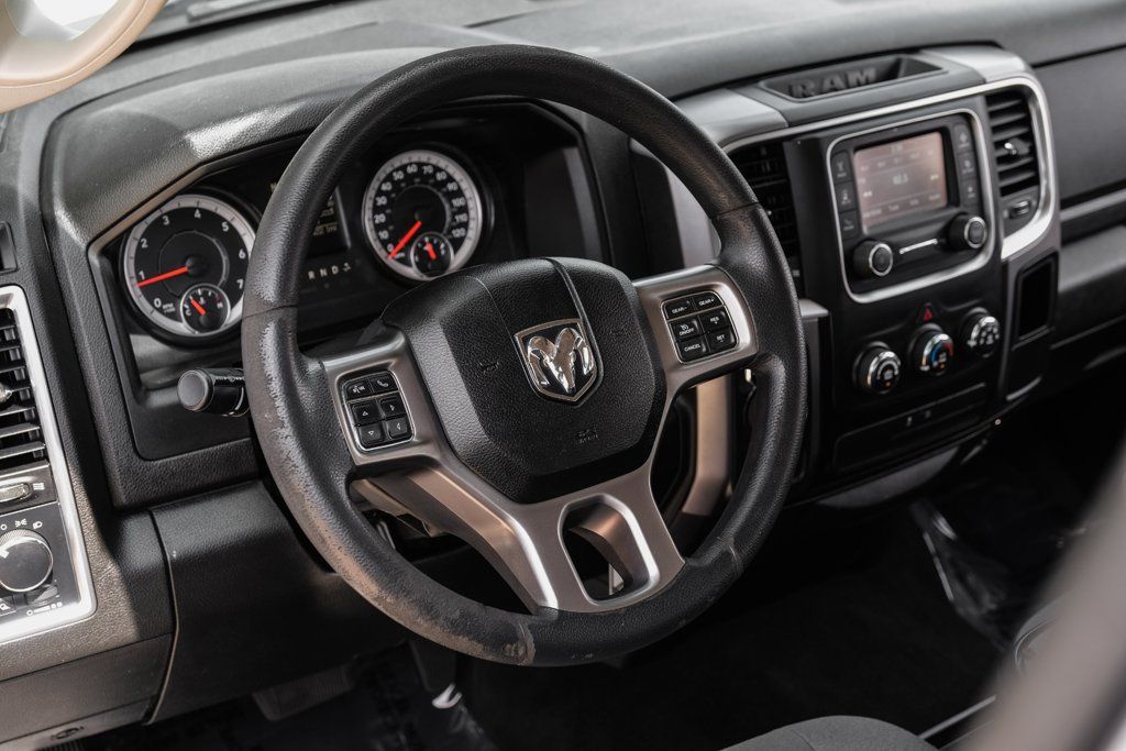 Used 2022 RAM 1500 Classic SLT RWD image 12