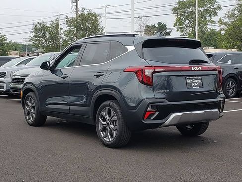 Certified 2024 Kia Seltos S AWD/4WD image 4