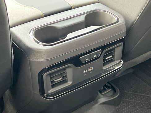 Certified 2025 Chevrolet Silverado 1500 ZR2 w/ Technology Package image 44