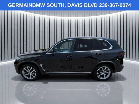 Certified 2024 BMW X5 sDrive40i w/ Premium Package RWD image 8