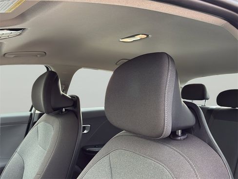 New 2026 Kia K4 LXS image 15