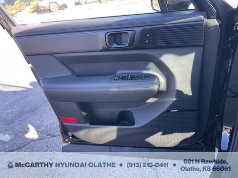 Used 2025 Hyundai Santa Fe Calligraphy AWD/4WD image 35