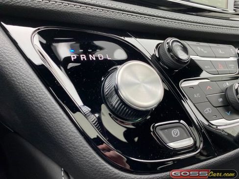 New 2026 Chrysler Pacifica Limited image 14