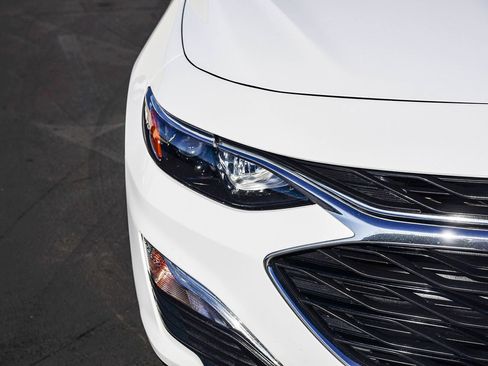 Used 2023 Chevrolet Malibu RS image 12