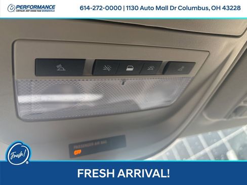 Used 2021 GMC Canyon Elevation image 25