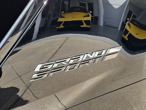 New 2027 Chevrolet Corvette Grand Sport w/ Z52 Sport Performance Package RWD image 10