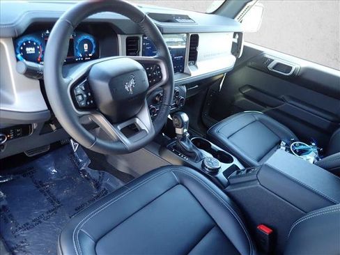 New 2026 Ford Bronco Outer Banks AWD/4WD image 10
