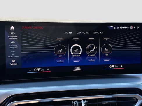 Used 2023 BMW i4 eDrive35 w/ Premium Package image 8