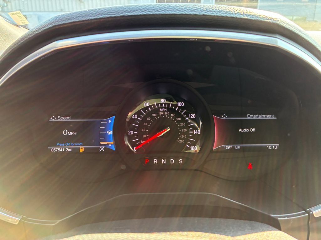 Used 2019 Ford Edge ST w/ Equipment Group 401A AWD/4WD image 11