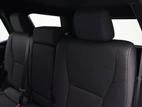 Used 2025 Toyota 4Runner SR5 image 18