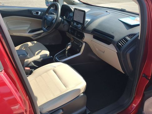 Used 2020 Ford EcoSport Titanium FWD image 32