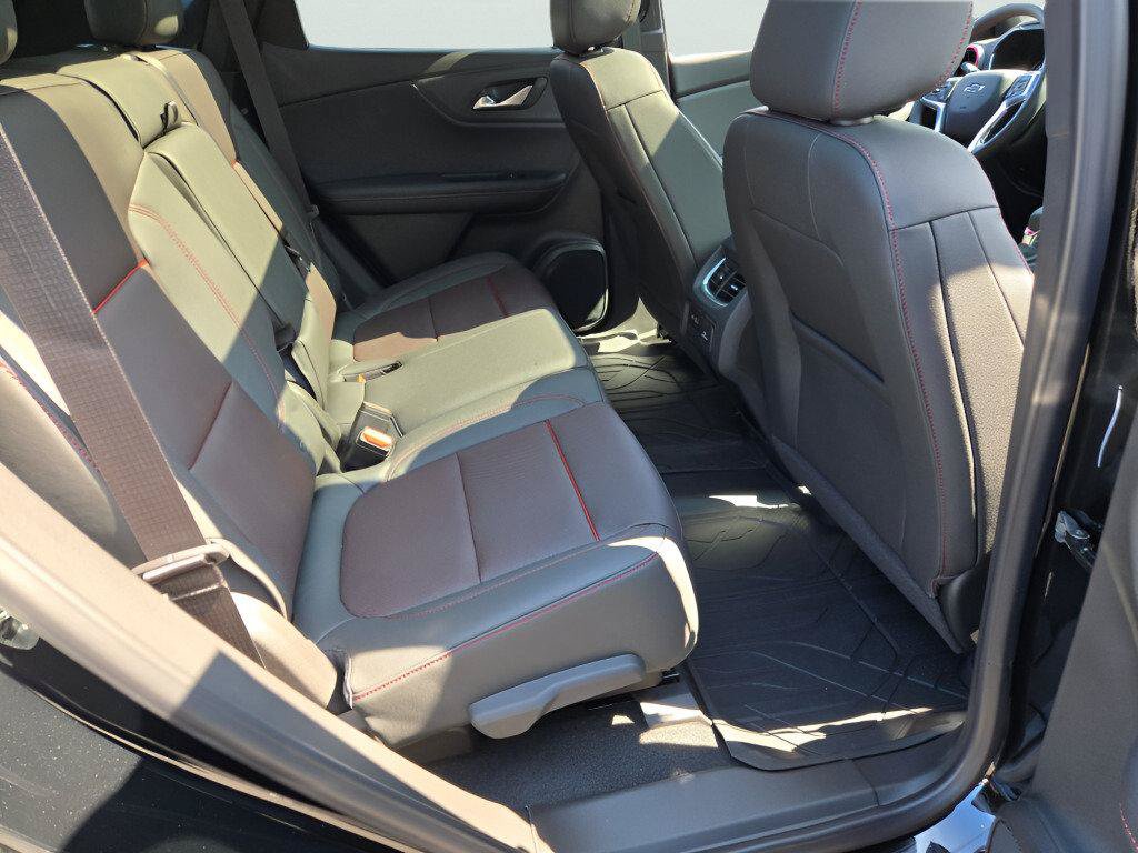 New 2026 Chevrolet Blazer RS w/ LPO, Floor Liner Package AWD/4WD image 11