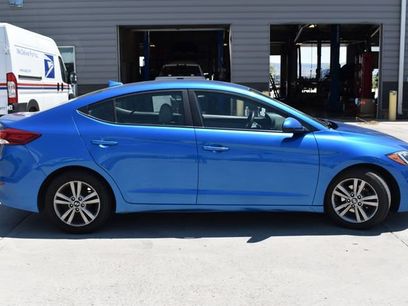 Used 2017 Hyundai Elantra SE