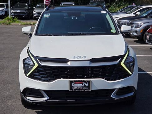 Used 2023 Kia Sportage EX w/ EX Premium Package AWD/4WD image 2