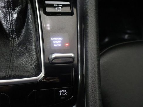 Used 2023 Jeep Compass Latitude AWD/4WD image 45
