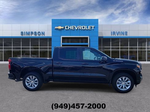 Used 2026 Chevrolet Silverado 1500 Custom RWD image 9