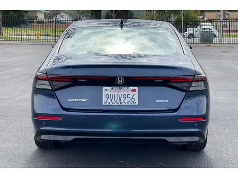 Certified 2025 Honda Accord EX-L image 4