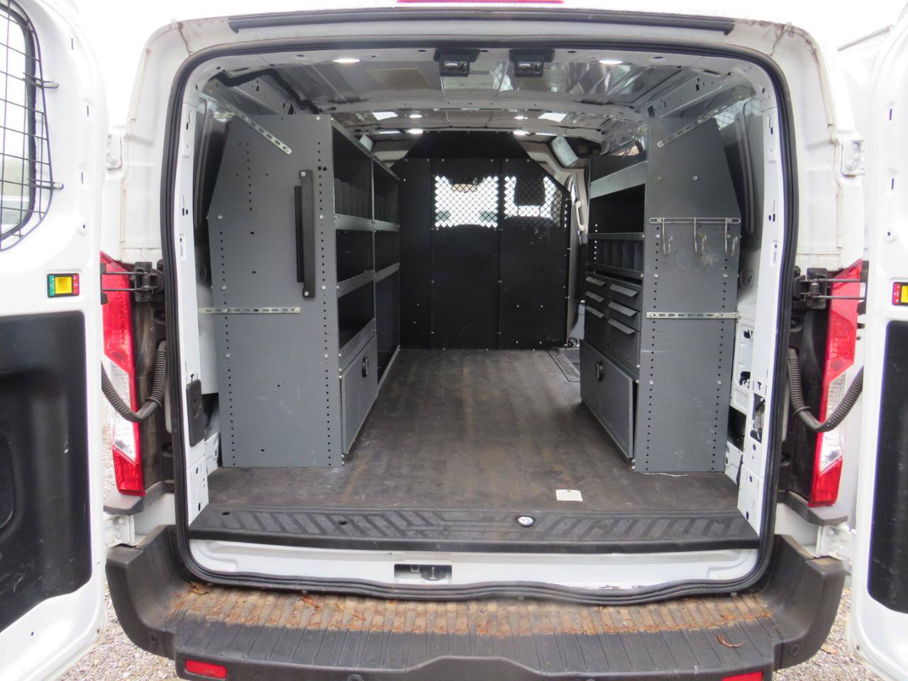Used 2019 Ford Transit 150 130 Low Roof RWD image 31