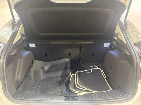 Used 2014 Ford Focus SE w/ Equipment Group 201A FWD image 28