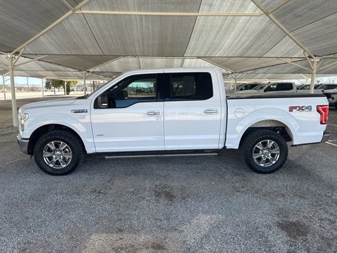 Used 2016 Ford F150 XLT w/ Equipment Group 302A Luxury image 4